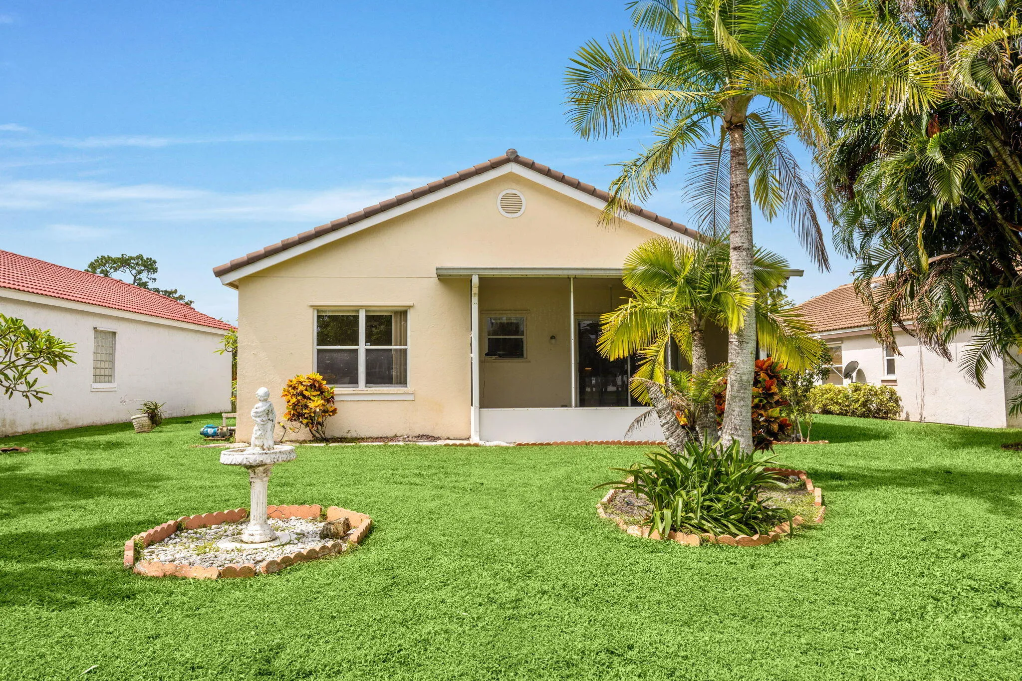 41-web-or-mls-A7409002