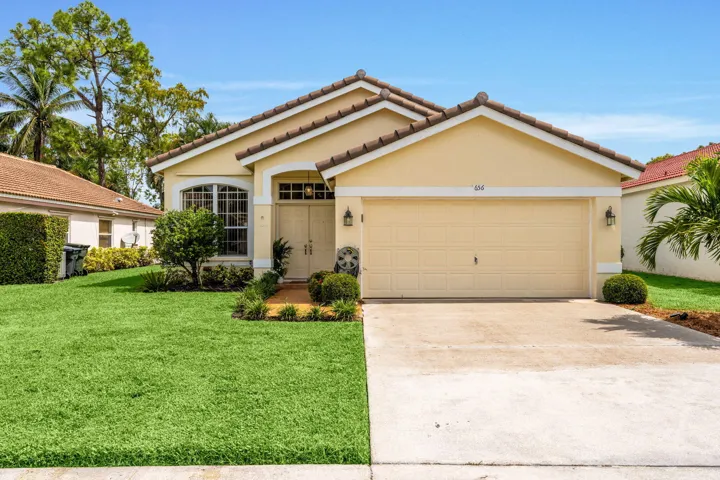 1-web-or-mls-A7408991