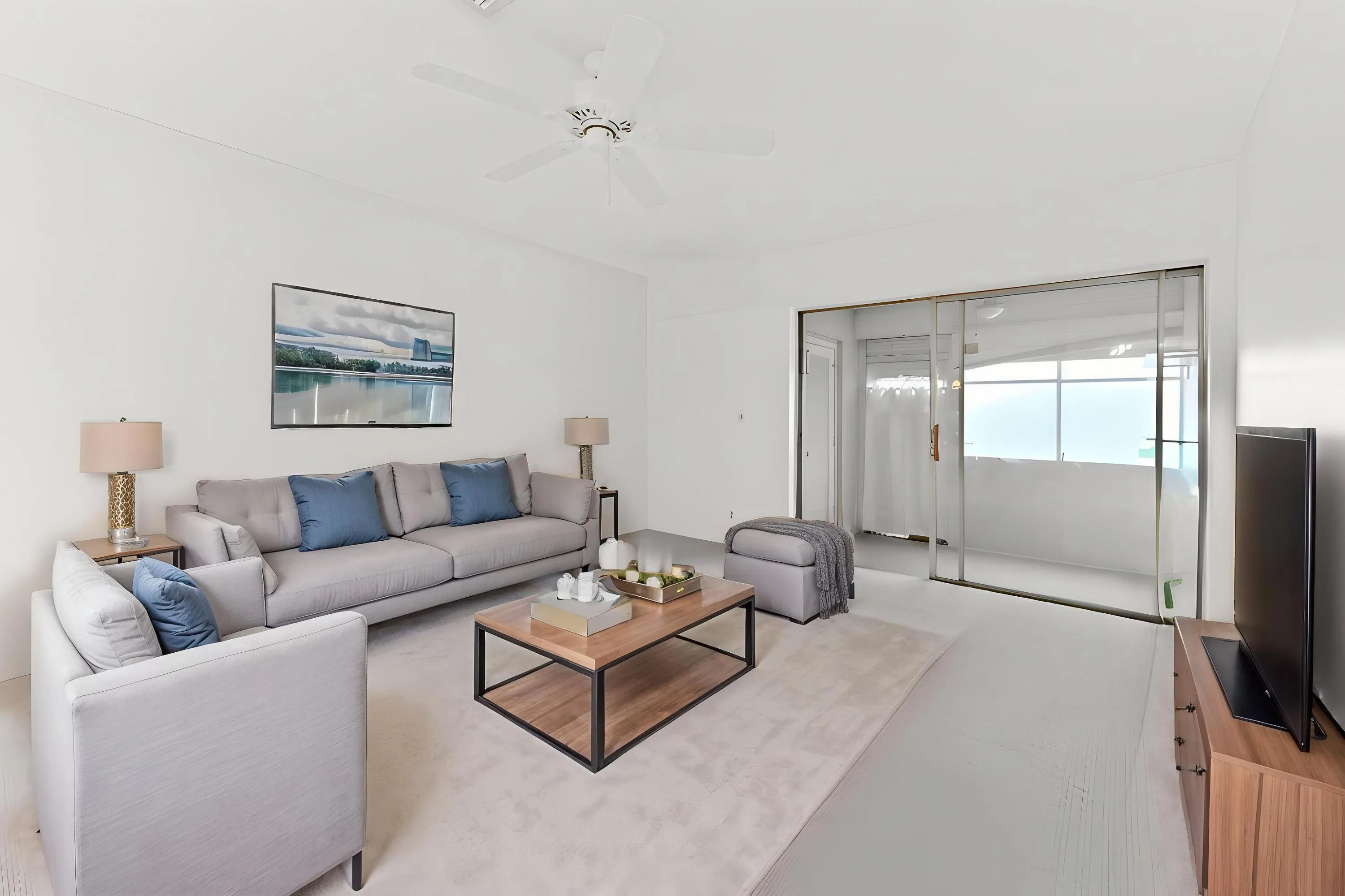 06-Living-room-012_VS