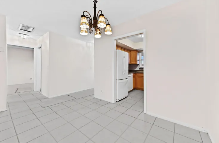 08 Dining area 04