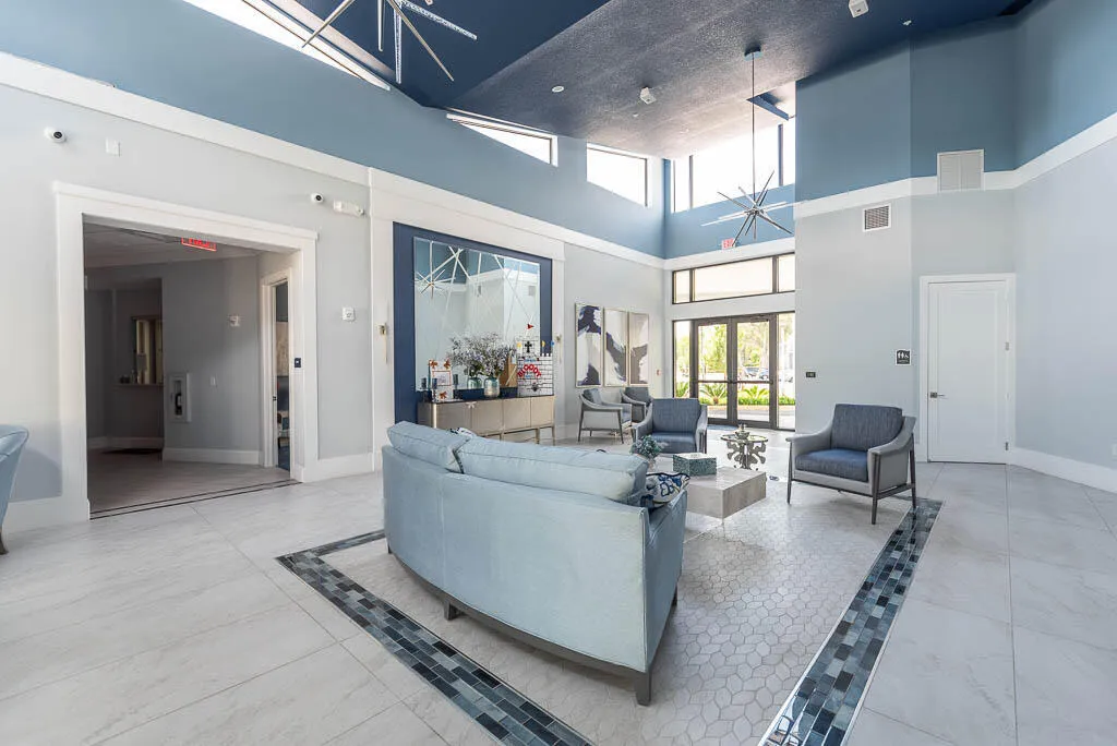 20230917-6550 S Oriole Blvd 202-0019