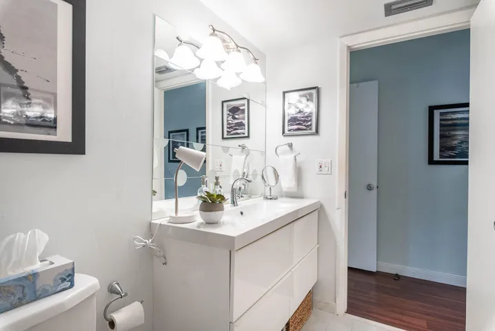 20230917-6550 S Oriole Blvd 202-0040