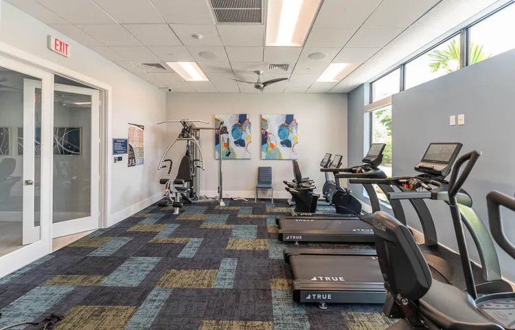 20230917-6550 S Oriole Blvd 202-0014