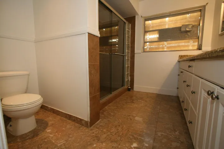 2nd Bathroom