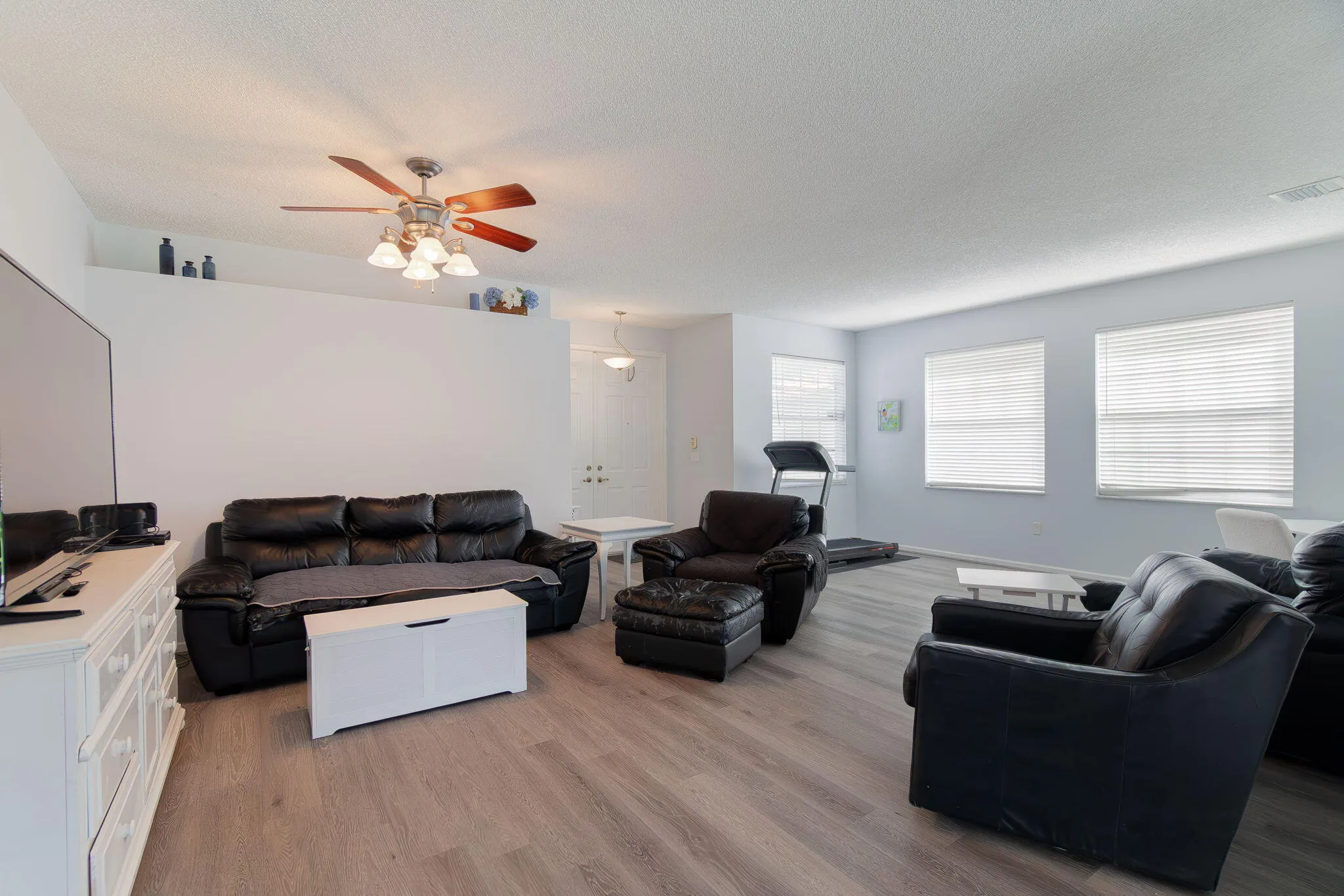 11-web-or-mls-DSC09663