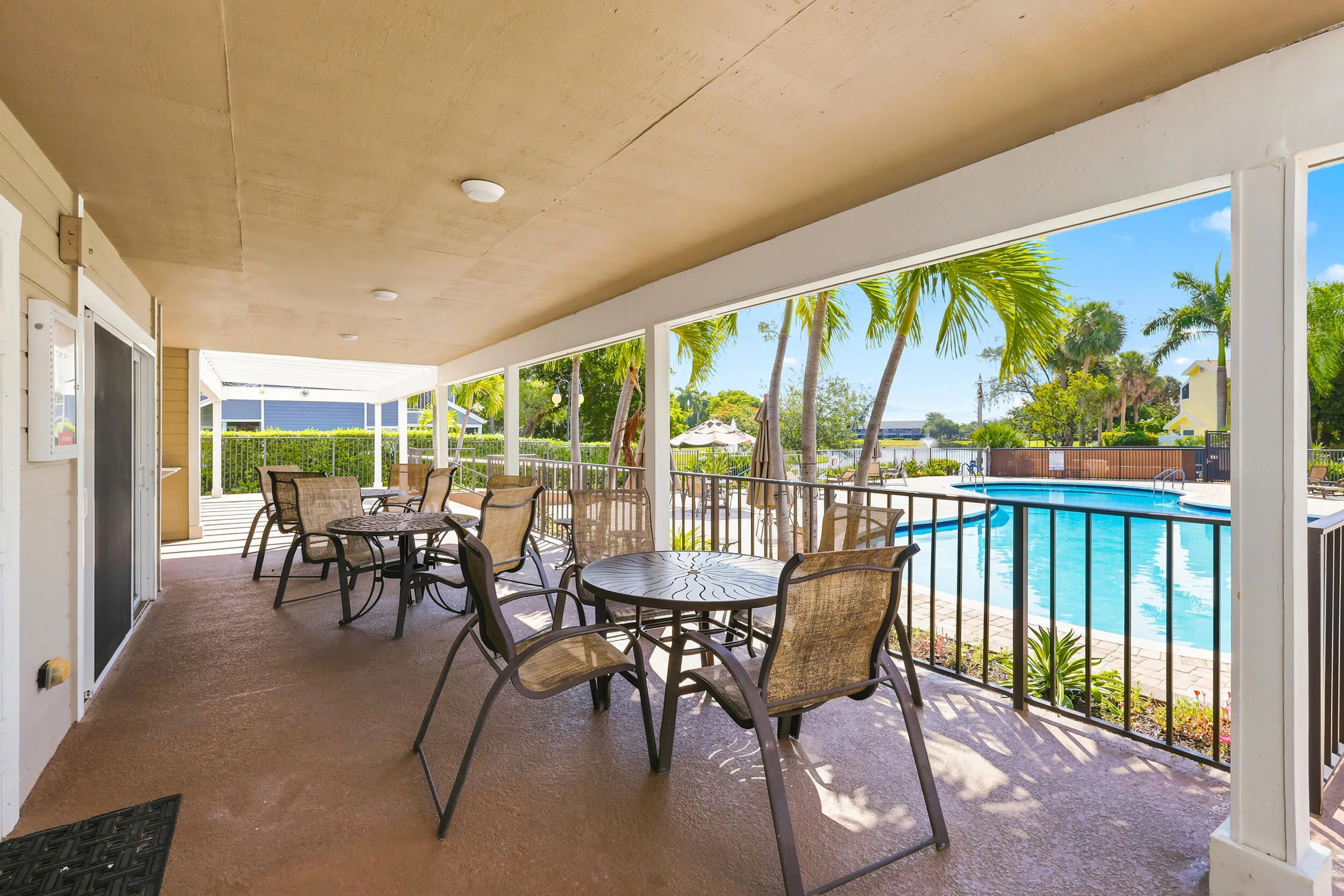 Fairfield at Boca is a gated community in the heart of Central Boca Raton, conveniently located near the mall, FAU, upscale dining, and premier shopping. Residents enjoy a beautiful lakefront clubhouse, a waterfront community pool and hot tub, tennis courts, and a walking path providing direct access to Boca Center.