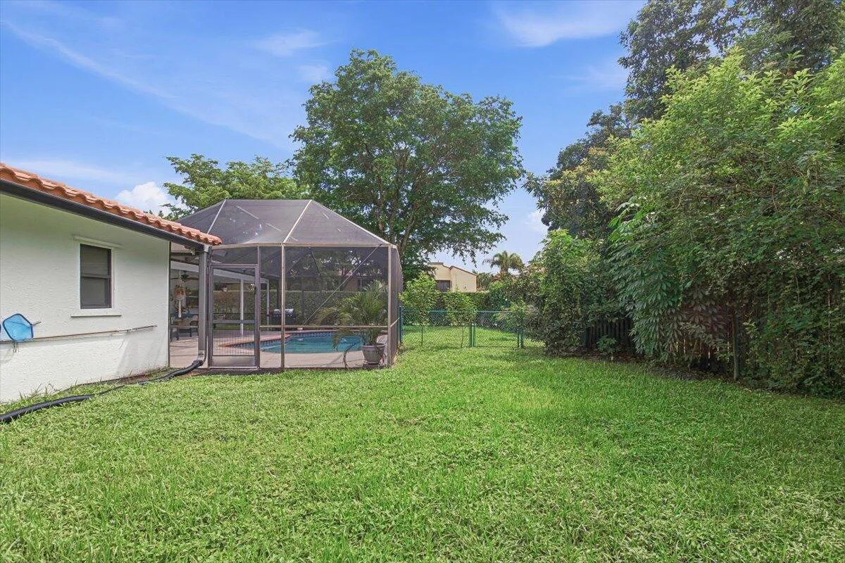 12-Backyard-F