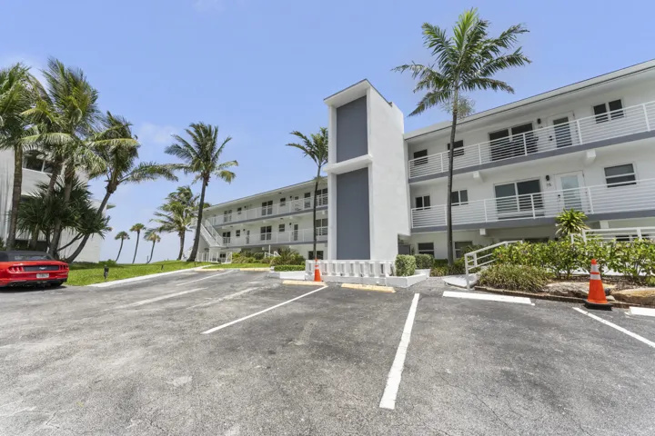 1041 Hillsboro Mile Apt​​‌​​​​‌​​‌‌​‌‌​​​‌‌​‌​‌​‌​​​‌​​ 5-3