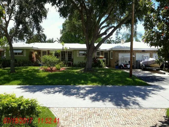 370 SE 14th Ave Front Picture