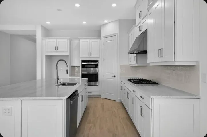 13529 SW Mazzano Street - Ready Now for Closing