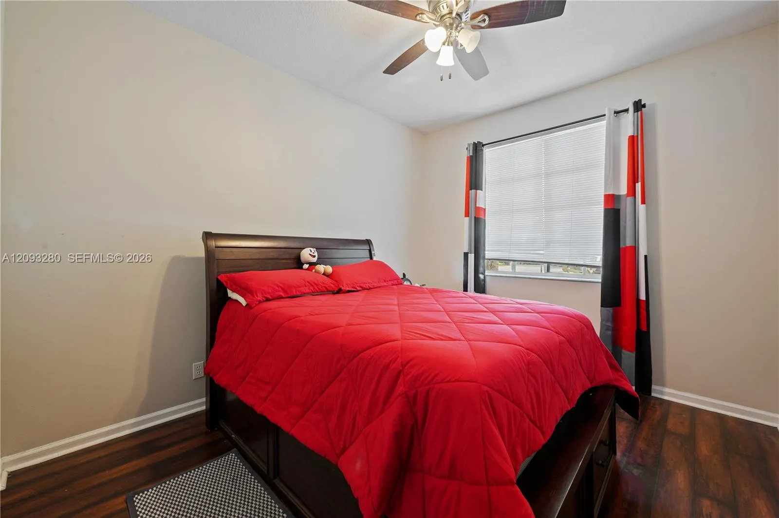 Property photo 23