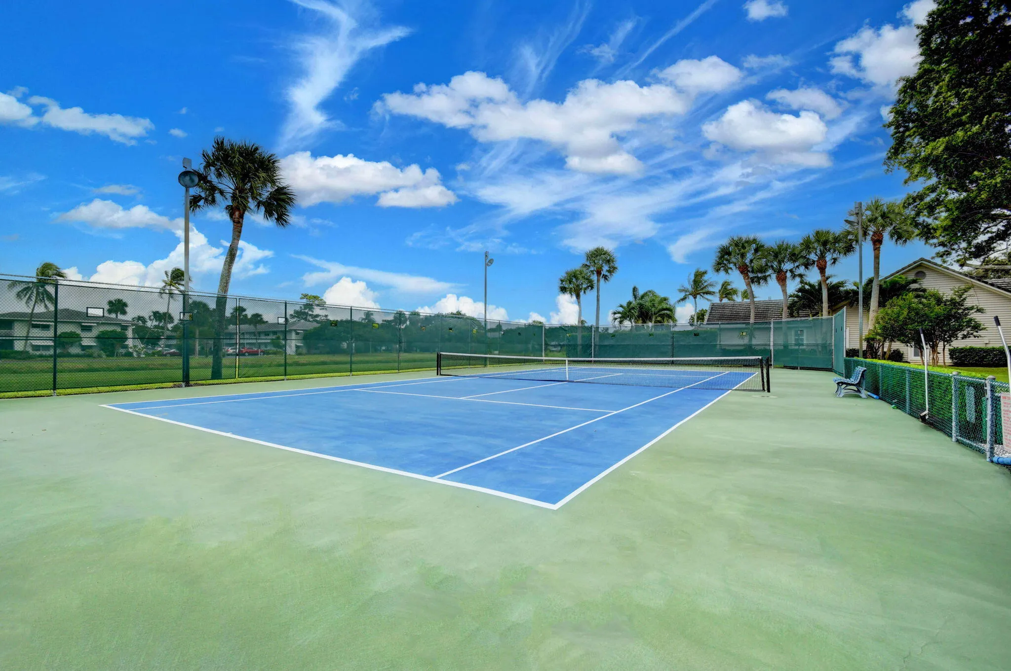 Play tennis