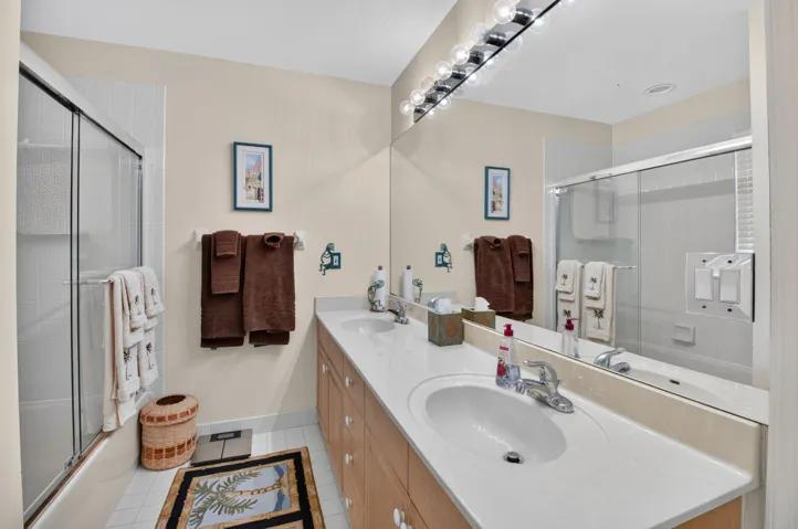 Another full bathroom