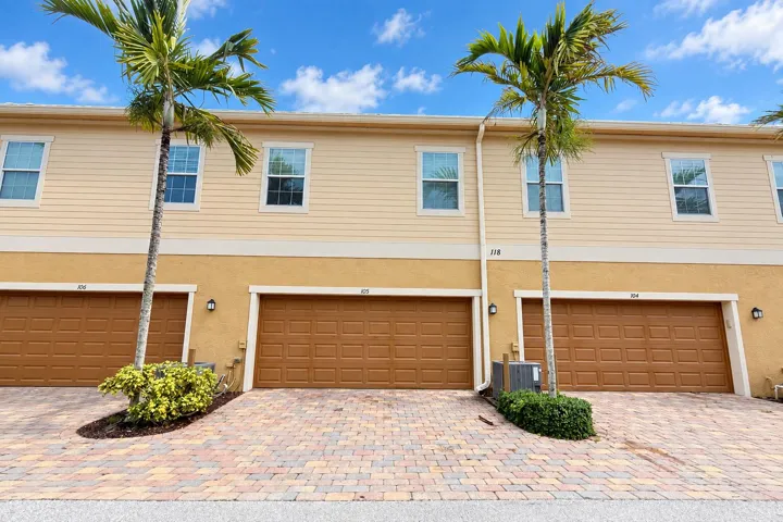 2-Car Garage