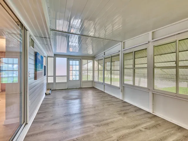 FRONT FLORIDA ROOM