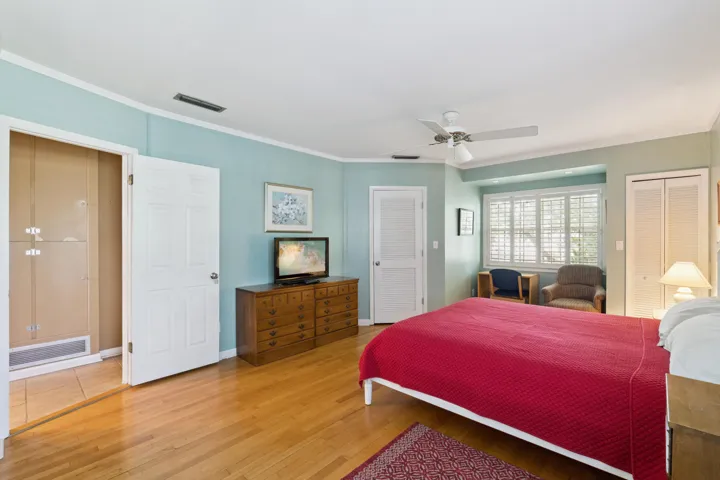 24-print-1008_E_Ridgewood_St_Orlando_FL_