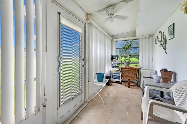 17 sunroom 02