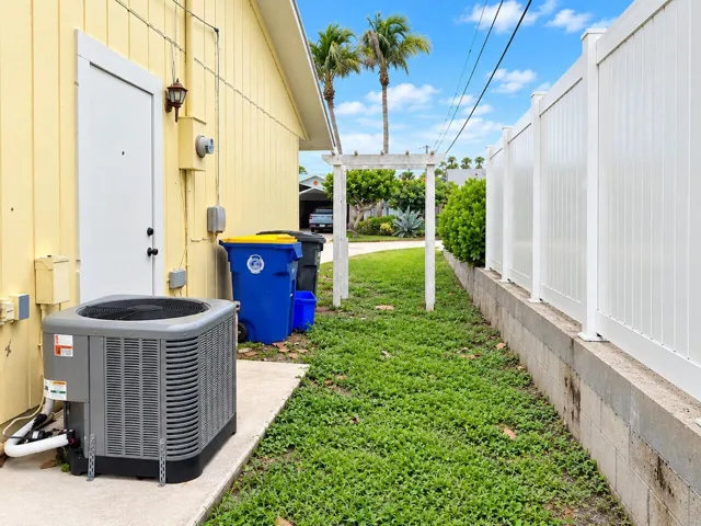 side yard