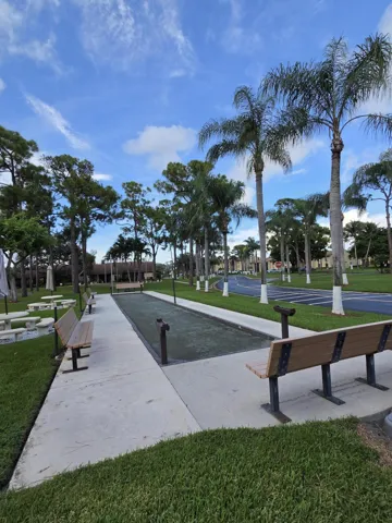 Shuffleboard Courts
