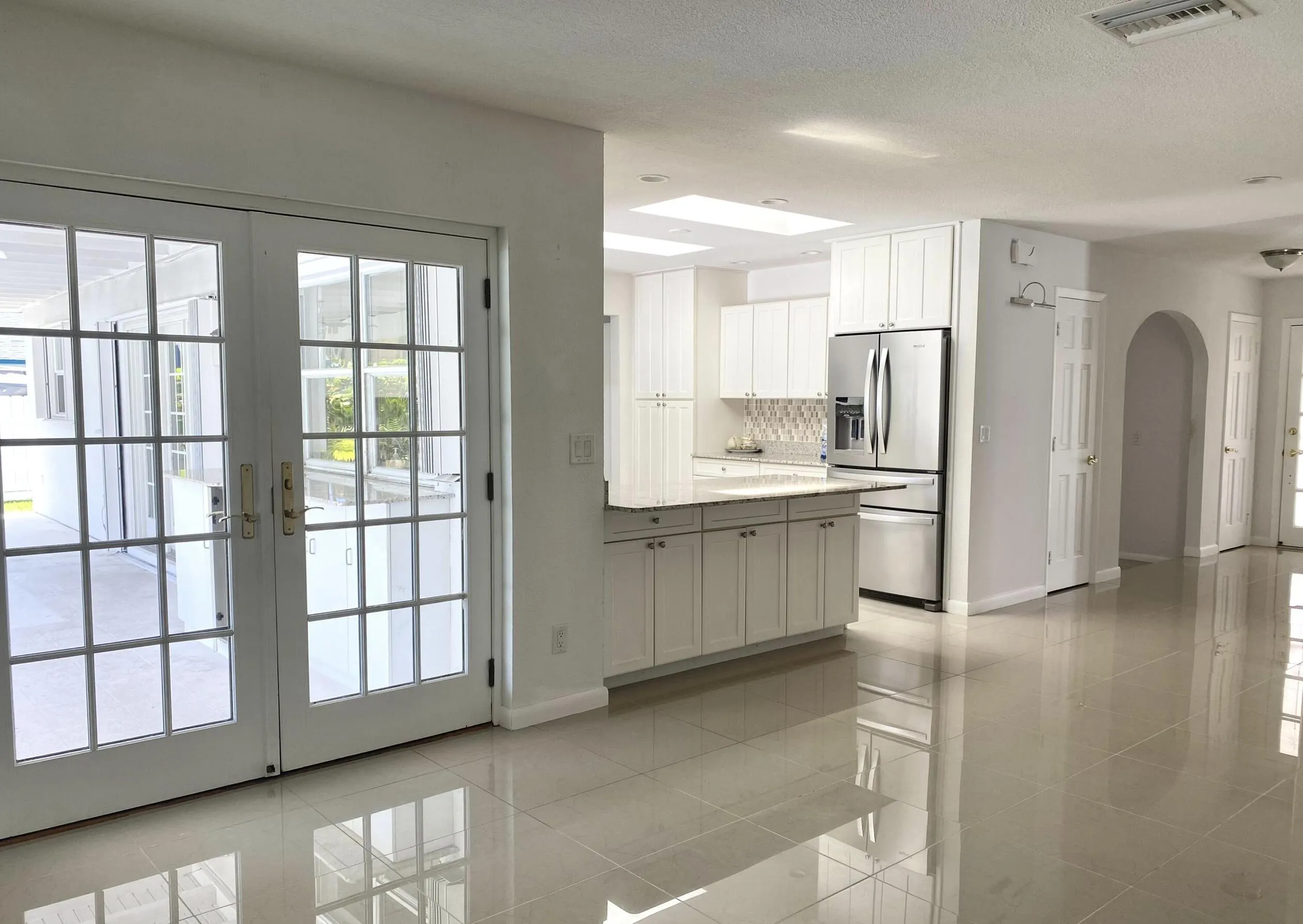Family and Kitchen