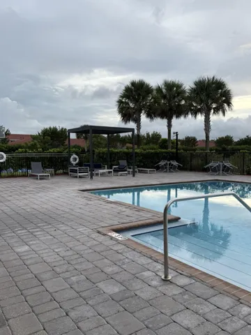 Pool 1