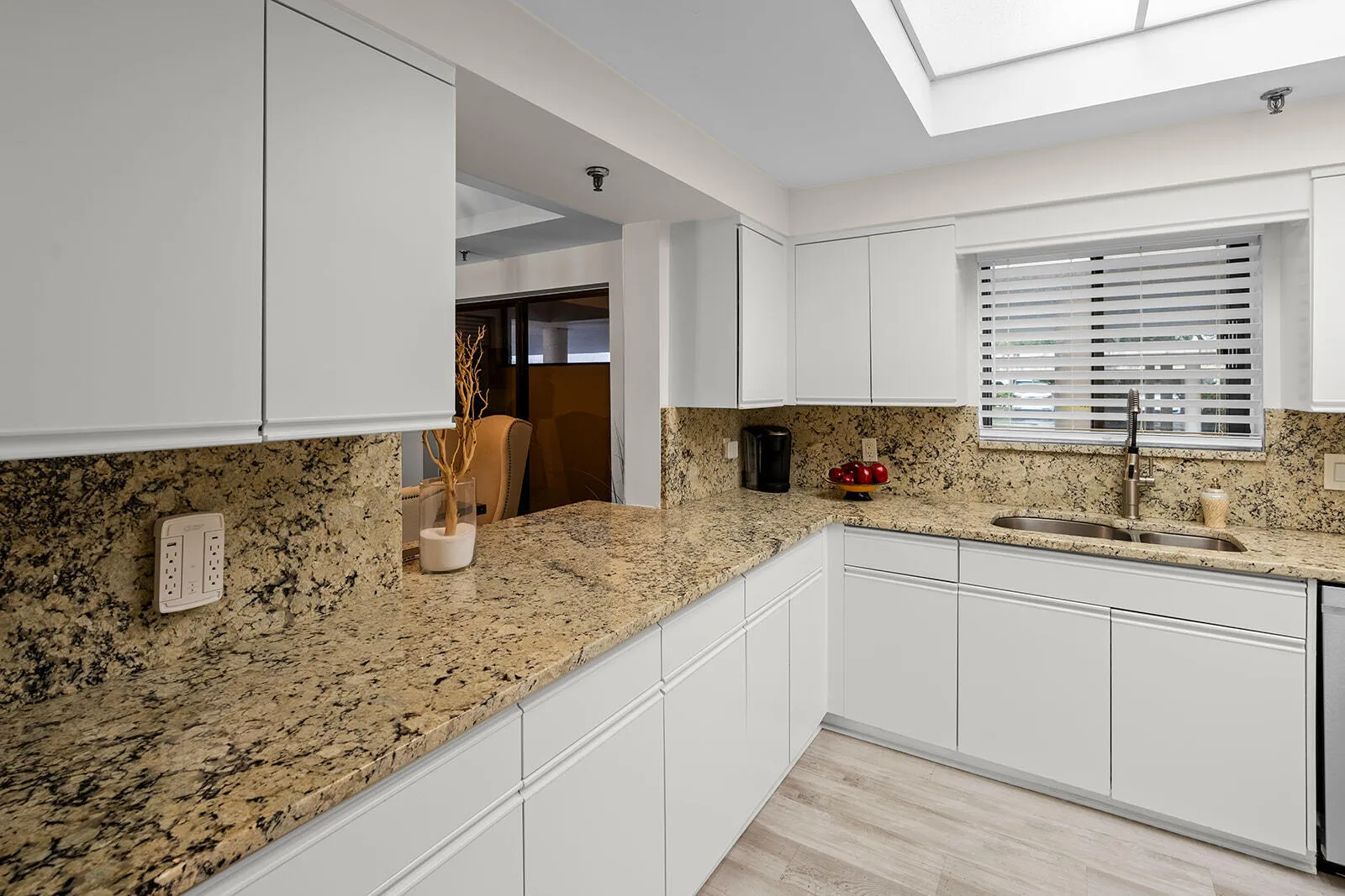 Kitchen 2