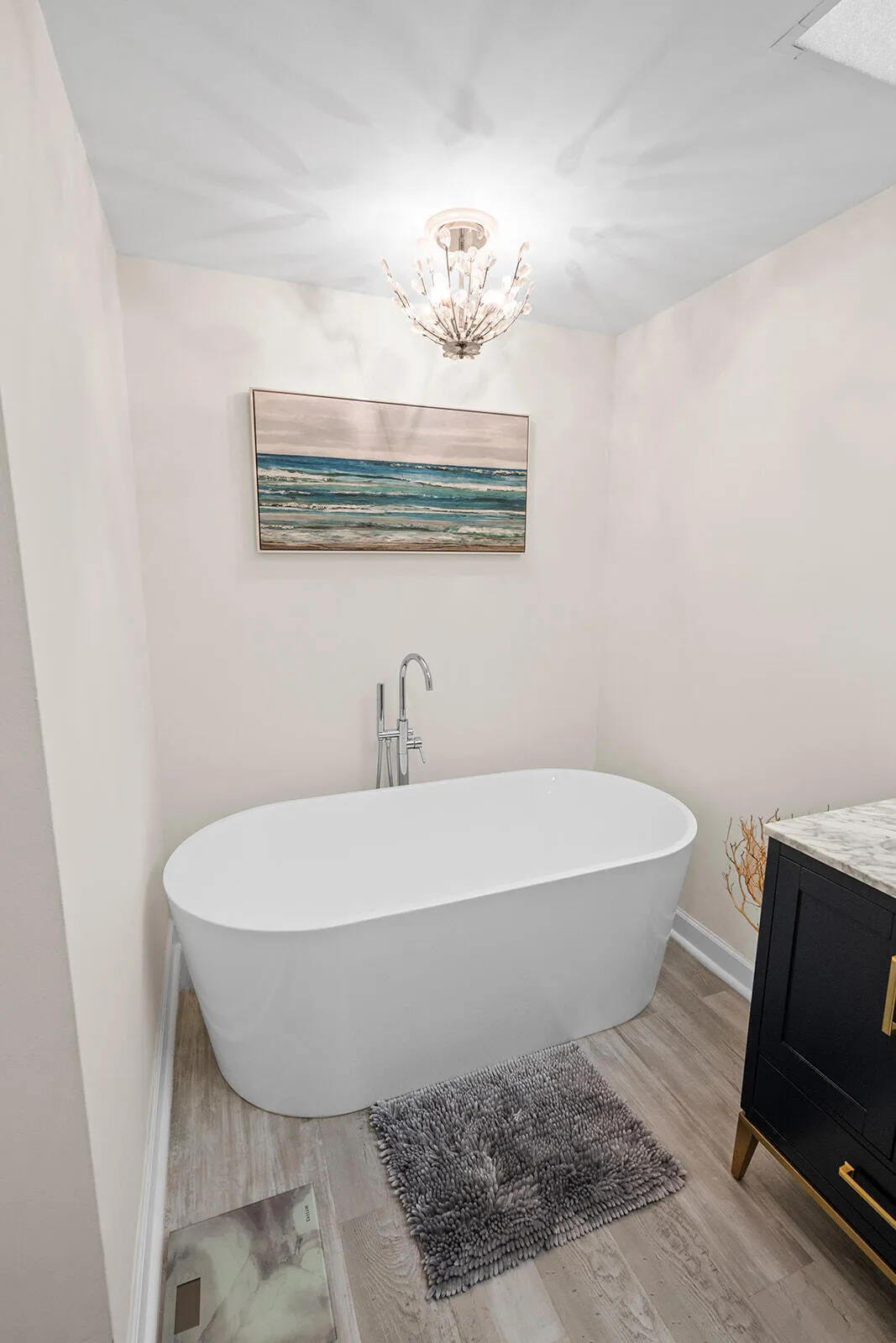Primary Bath 4