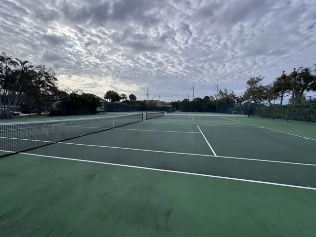 Tennis