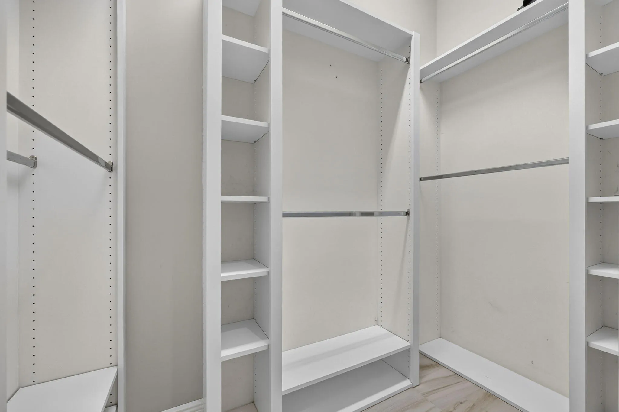 55-web-or-mls-BS1A5871