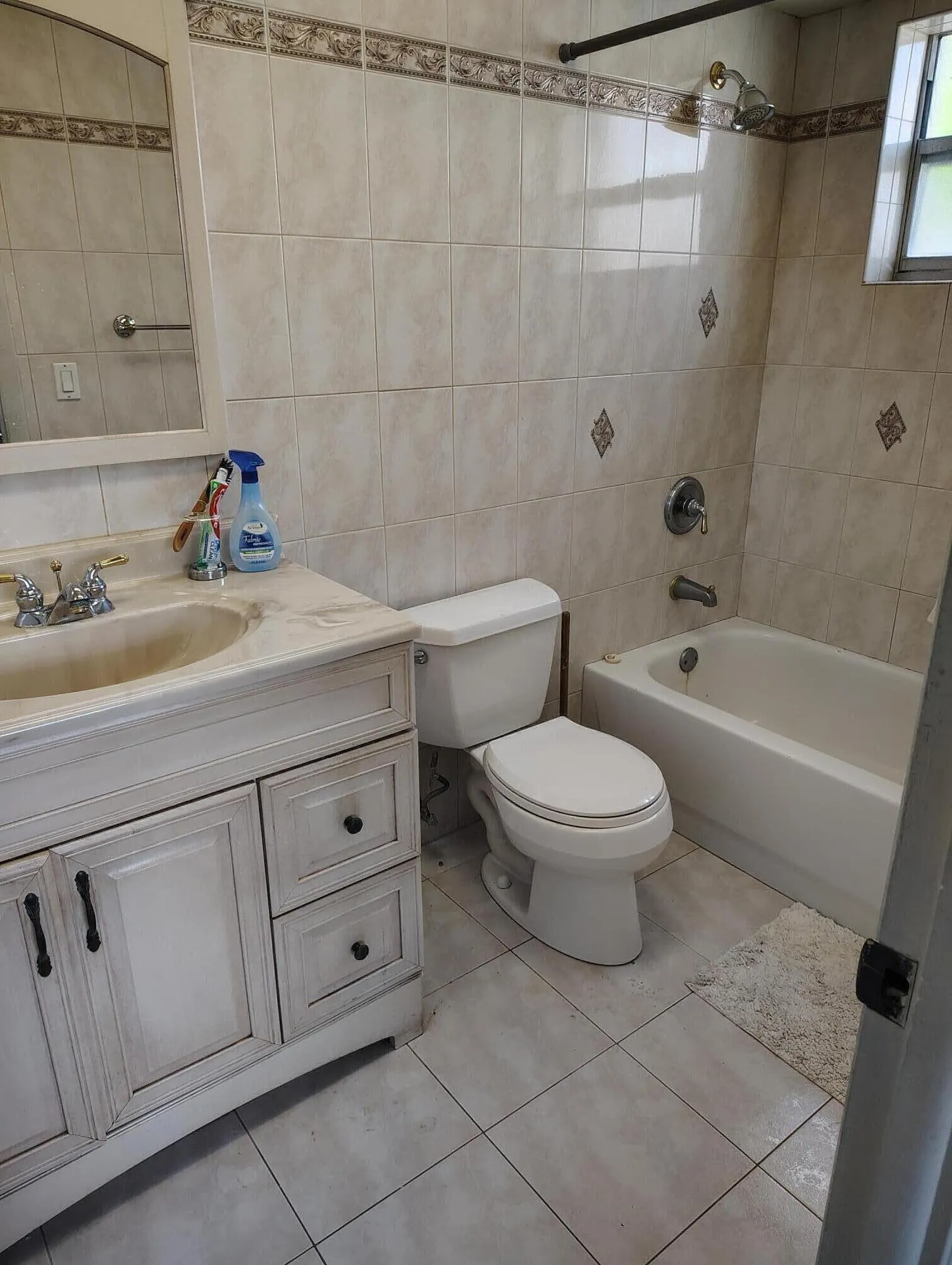 Lauderhill East Bath 4