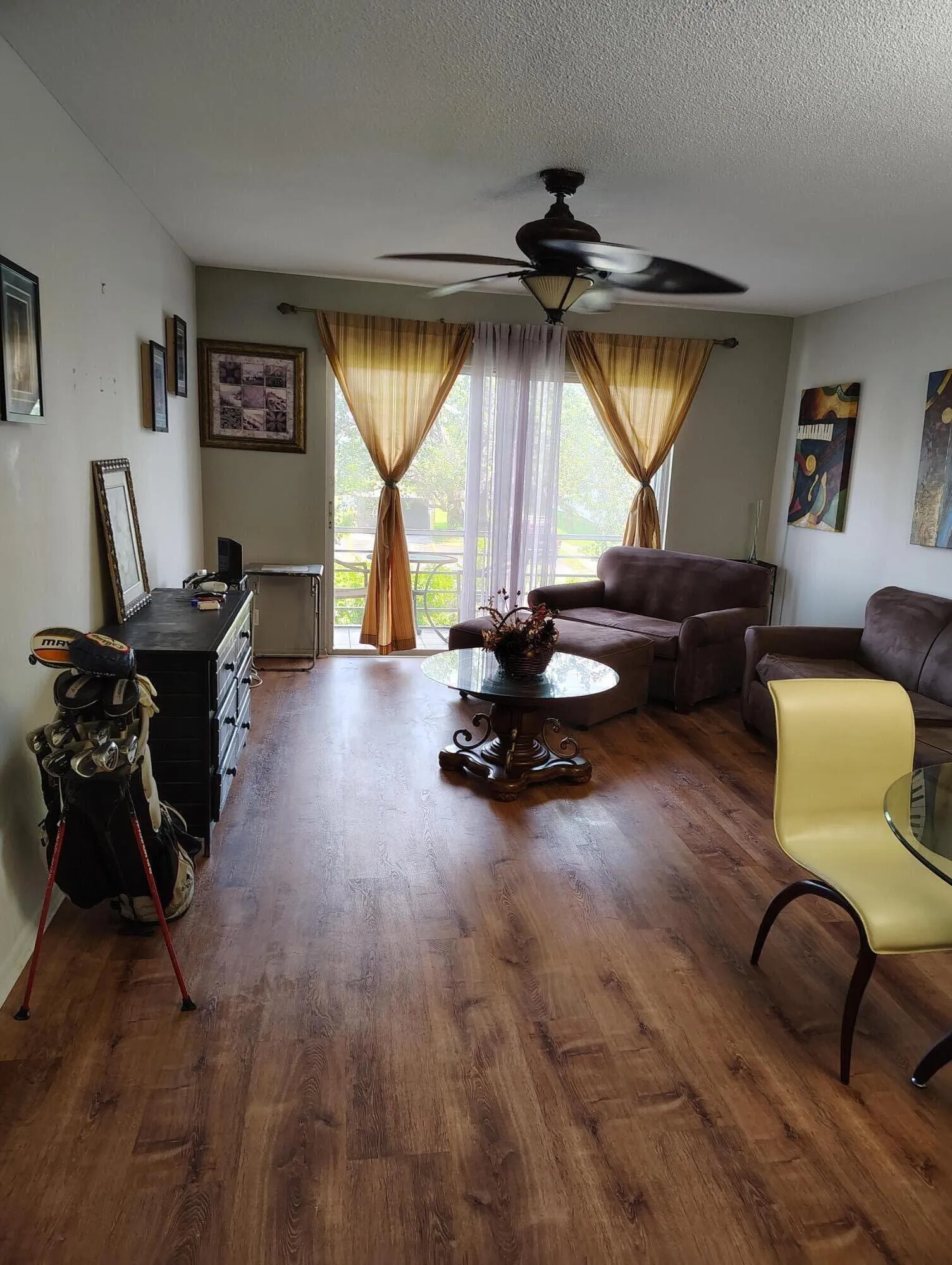 Lauderhill East Liv.Room 2