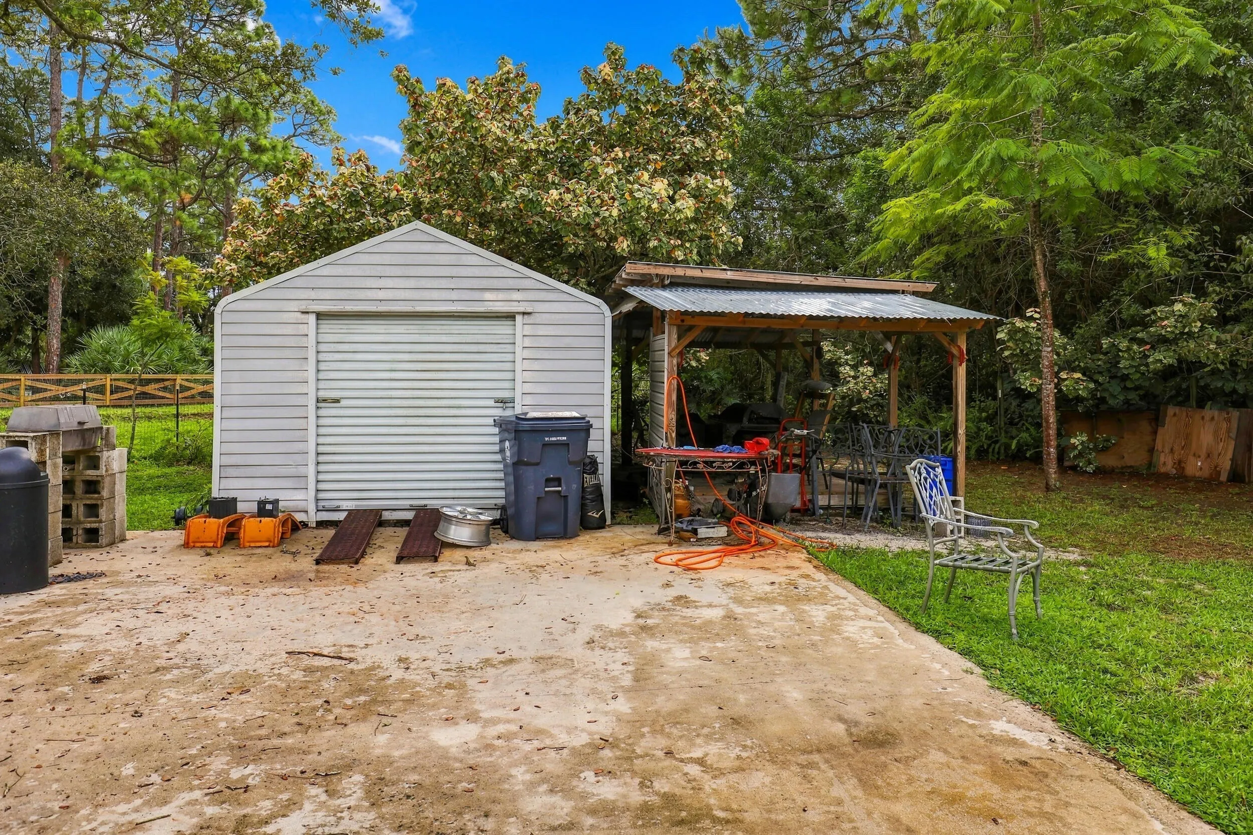 Shed