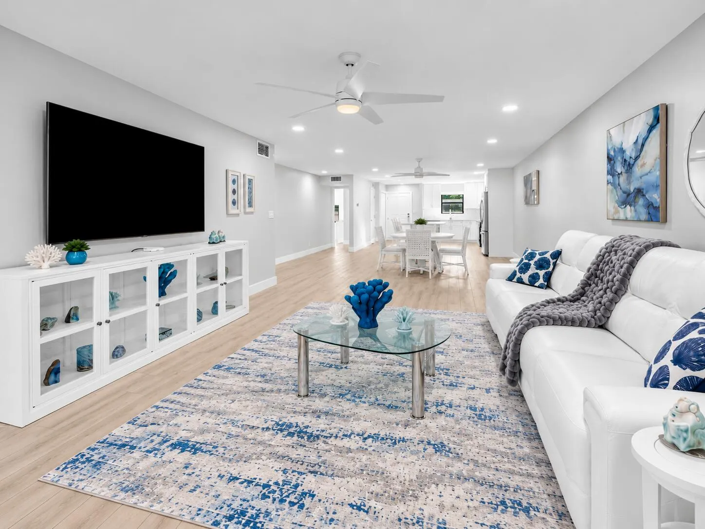 105 D Living Room 42