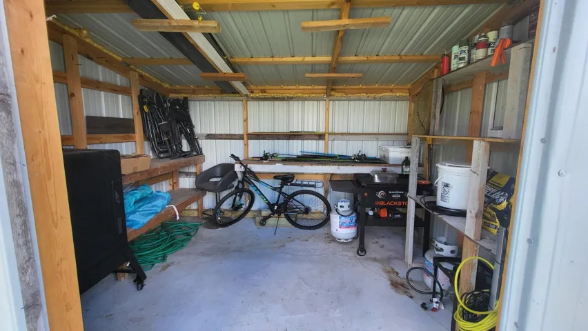 Shed