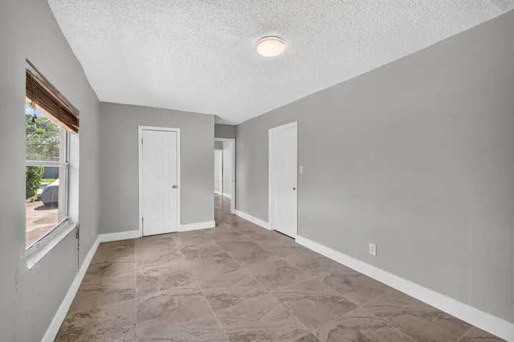 21-web-or-mls-699A7584