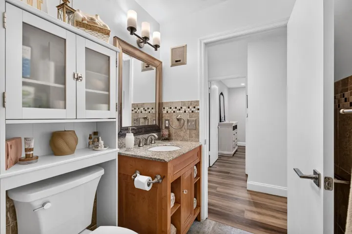 Guest Bathroom