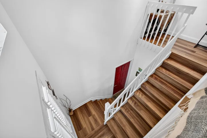 Entry Stairwell