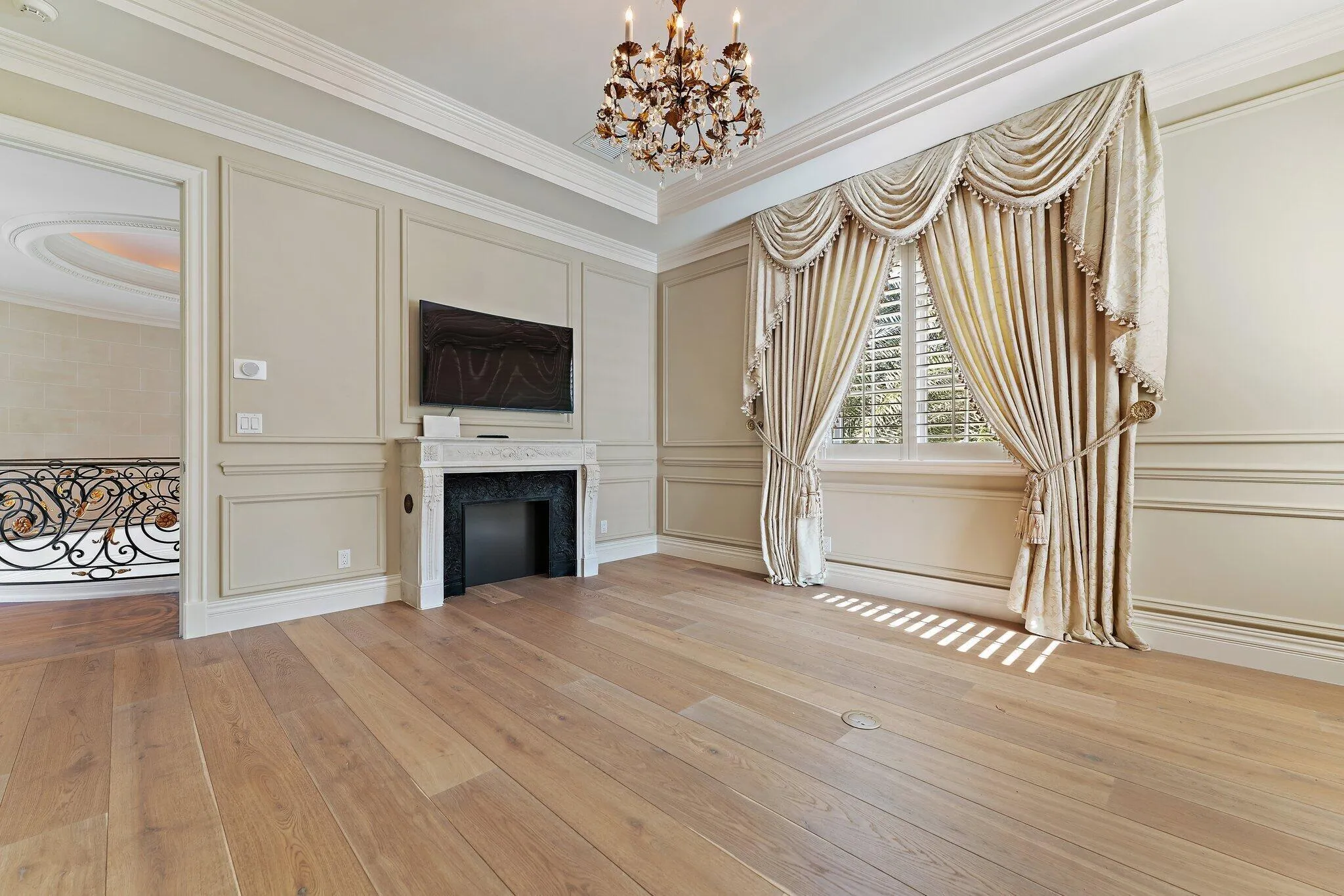 Living Room in Guest VIP Suite