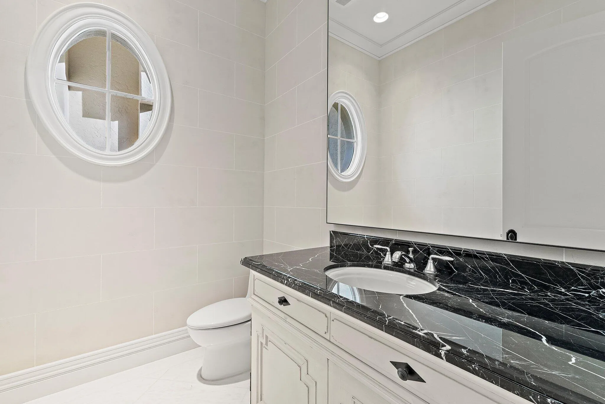 Property photo 100