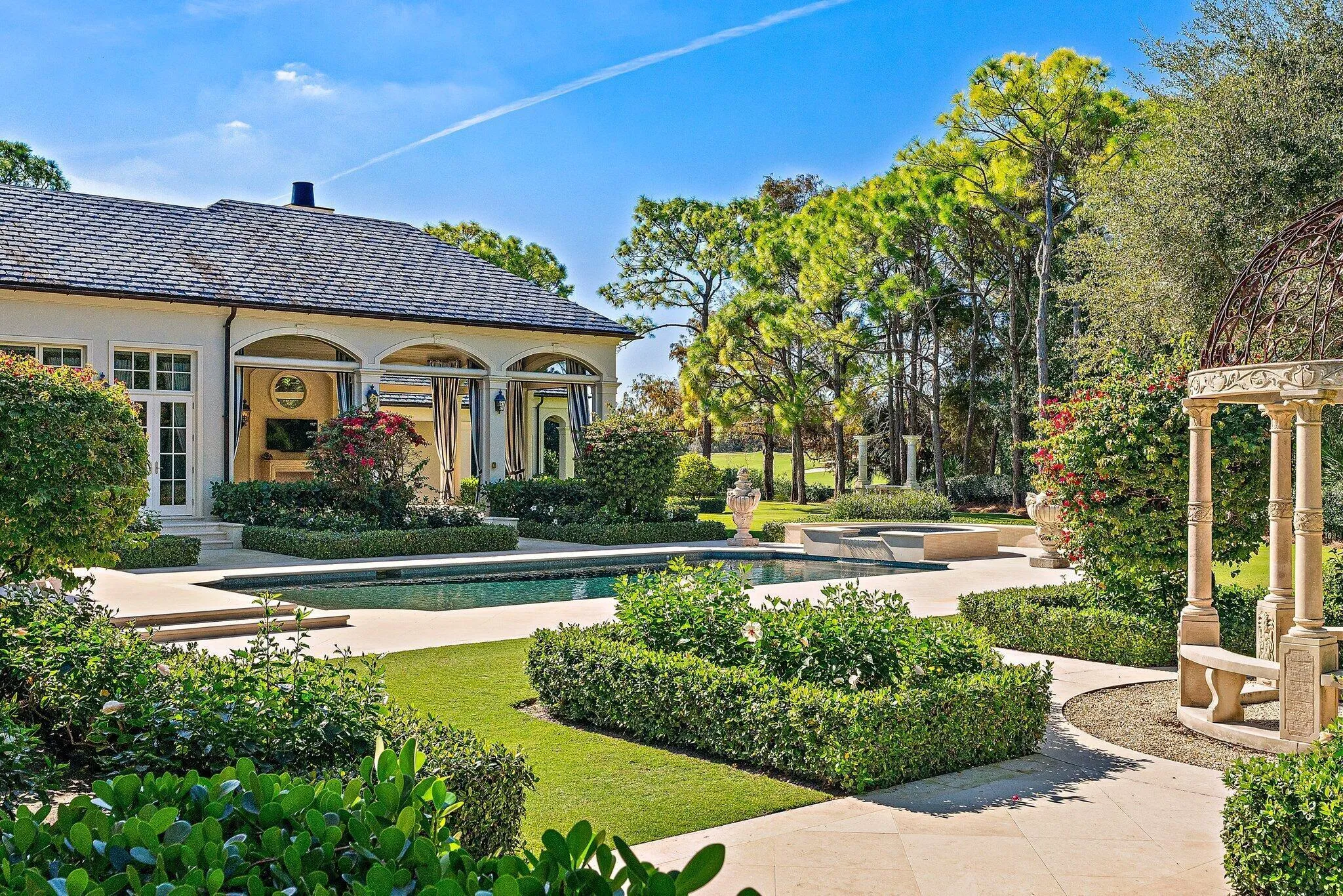 Pool & Rear Lawn