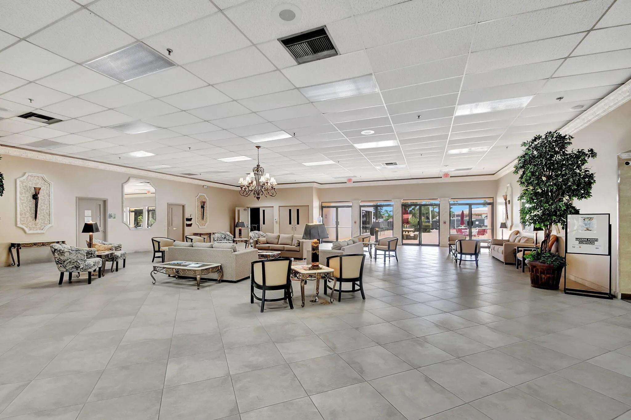 53-web-or-mls-Lucerne Pointe main clubho