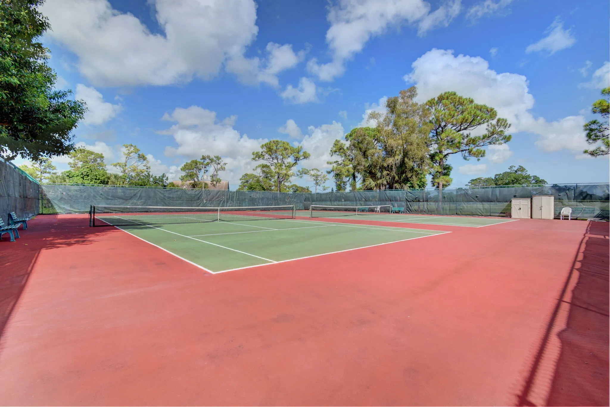 51-web-or-mls-Lucerne Pointe main clubho