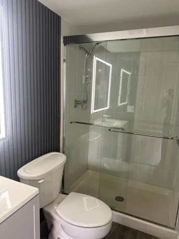 Beautiful Modern Decor