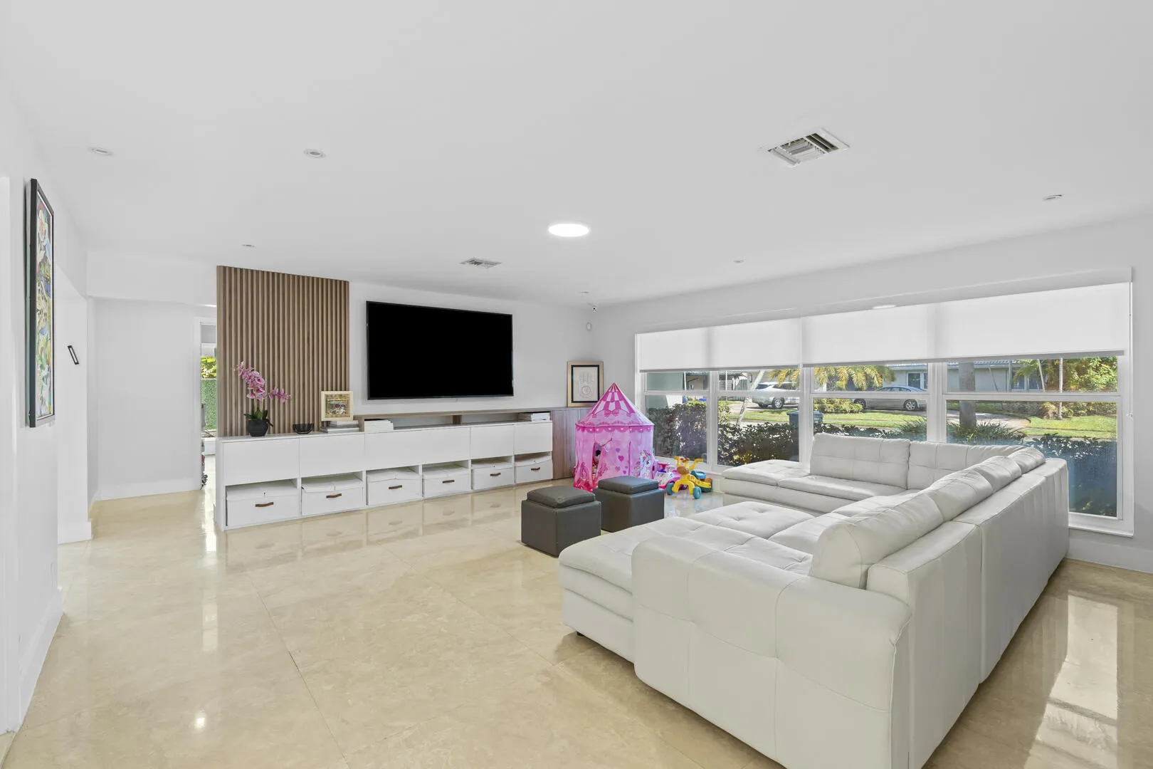 3870 N 31st Terrace Hollywood, FL-94