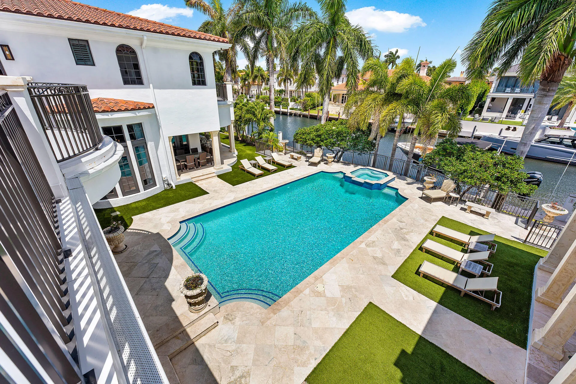 251_Coconut_Palm_Road_54