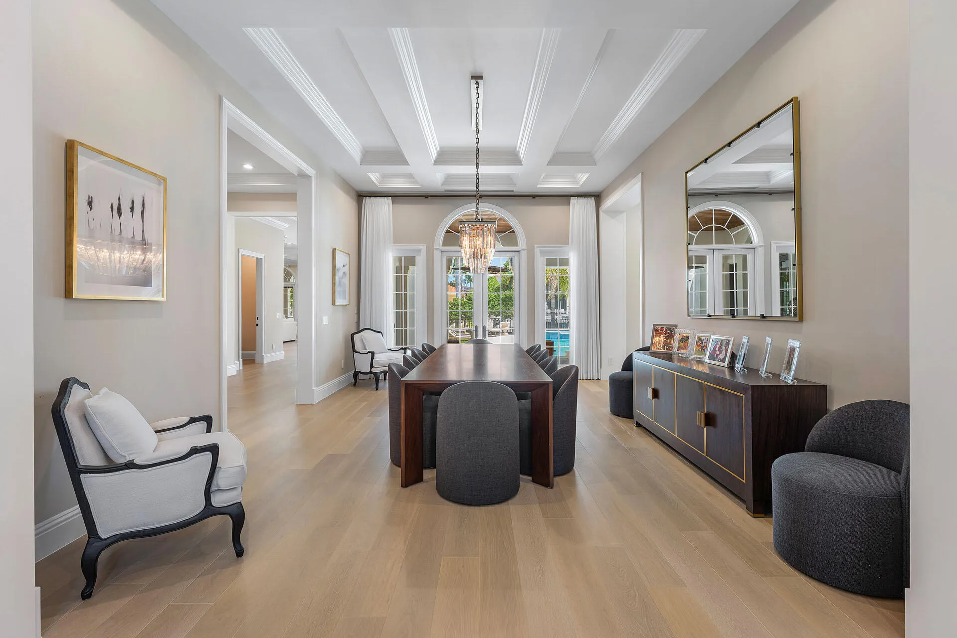 251_Coconut_Palm_Road_10