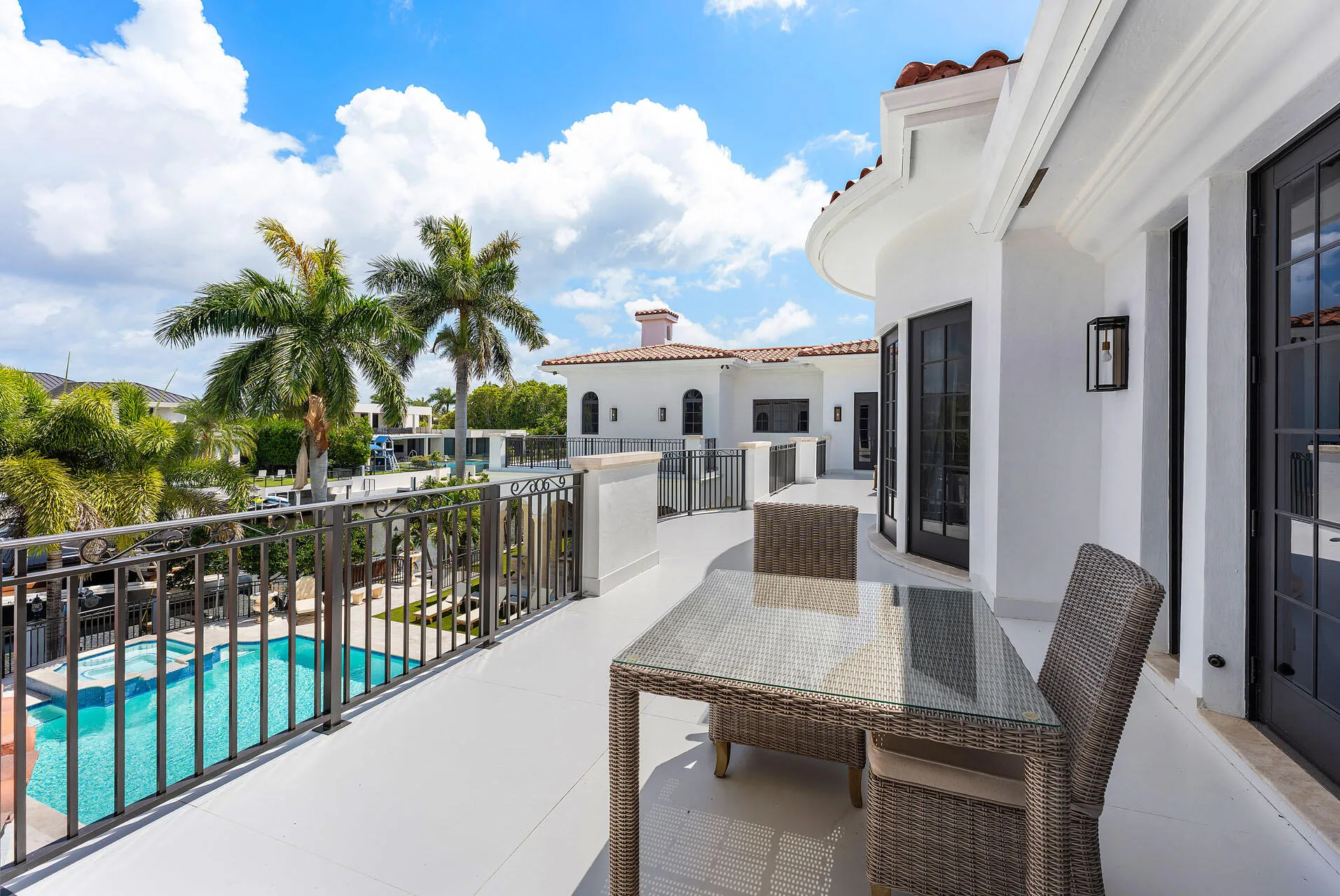 251_Coconut_Palm_Road_73