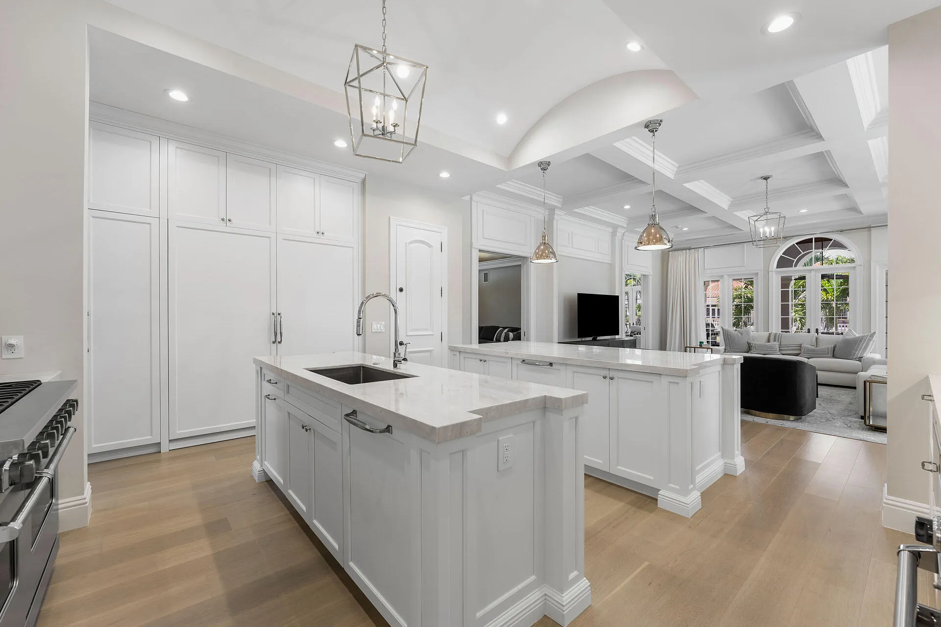 251_Coconut_Palm_Road_15