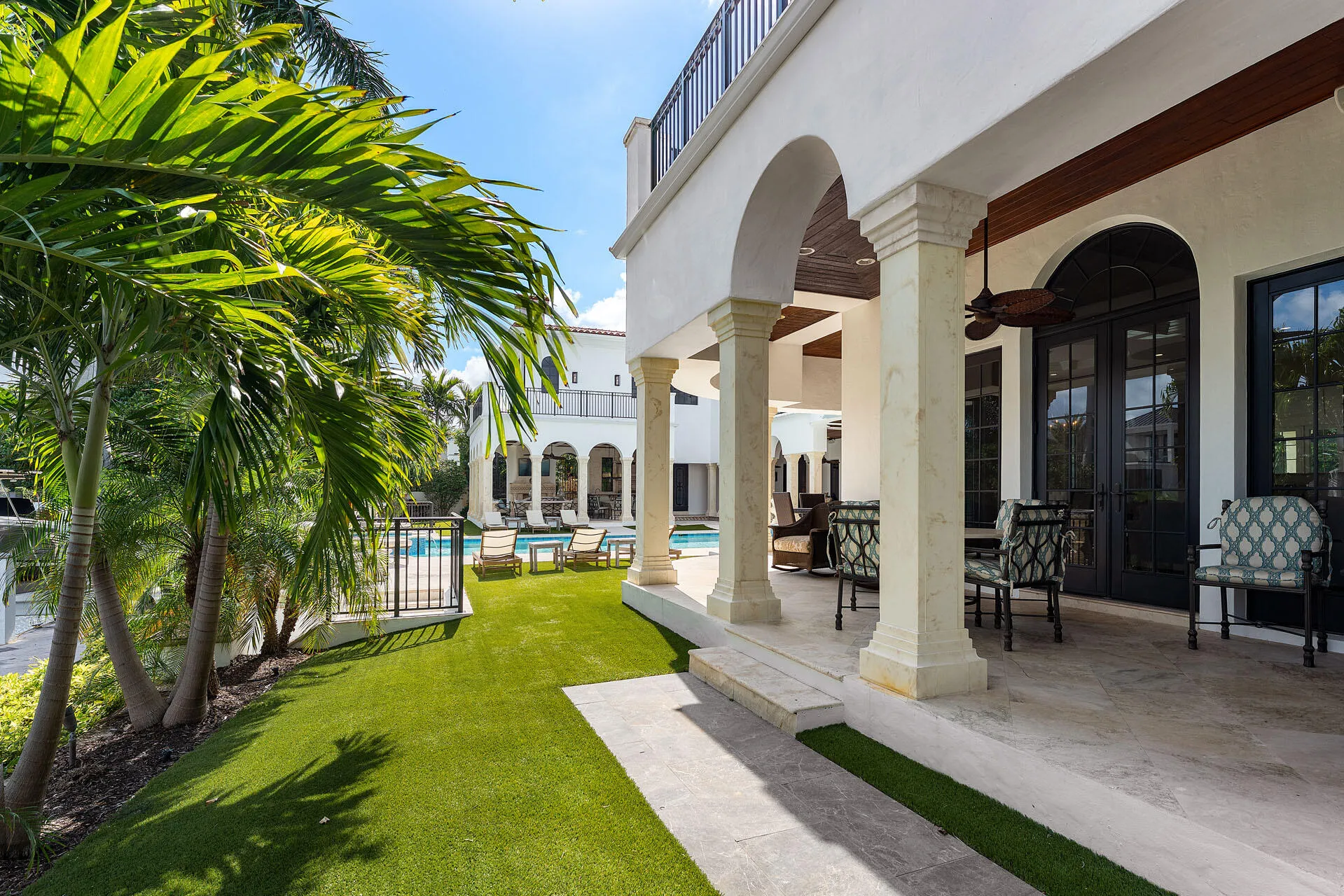 251_Coconut_Palm_Road_33