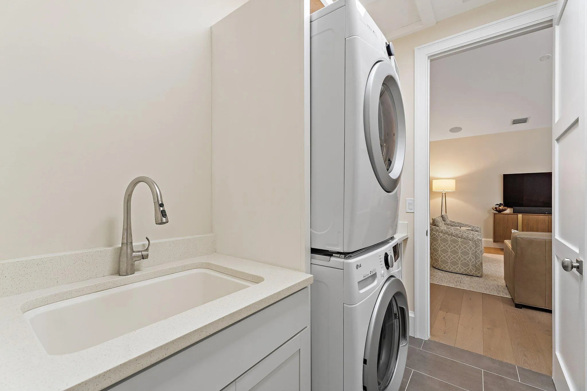 Property photo 51